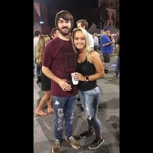 Meet your Posher, Amber